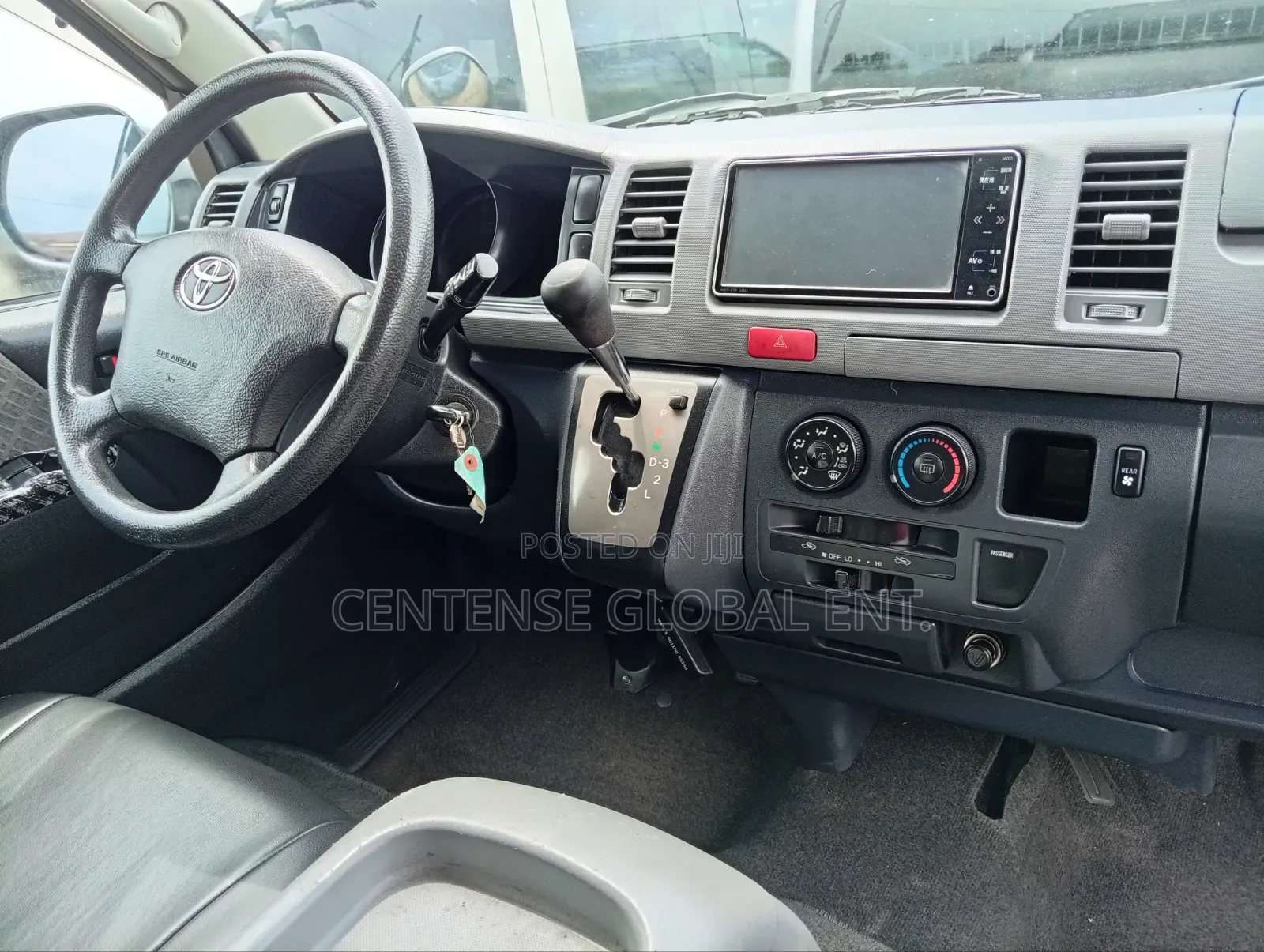 Toyota HiAce 2012 Grey