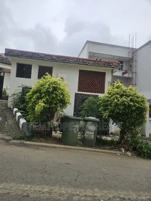 5bdrm Duplex in Maitama District for sale