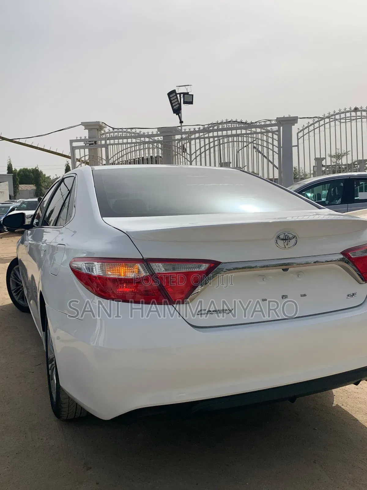 Toyota Camry 2016 White