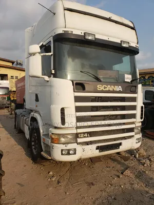 Tokunbo Trailer Head