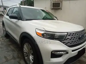 Ford Explorer 2021 White