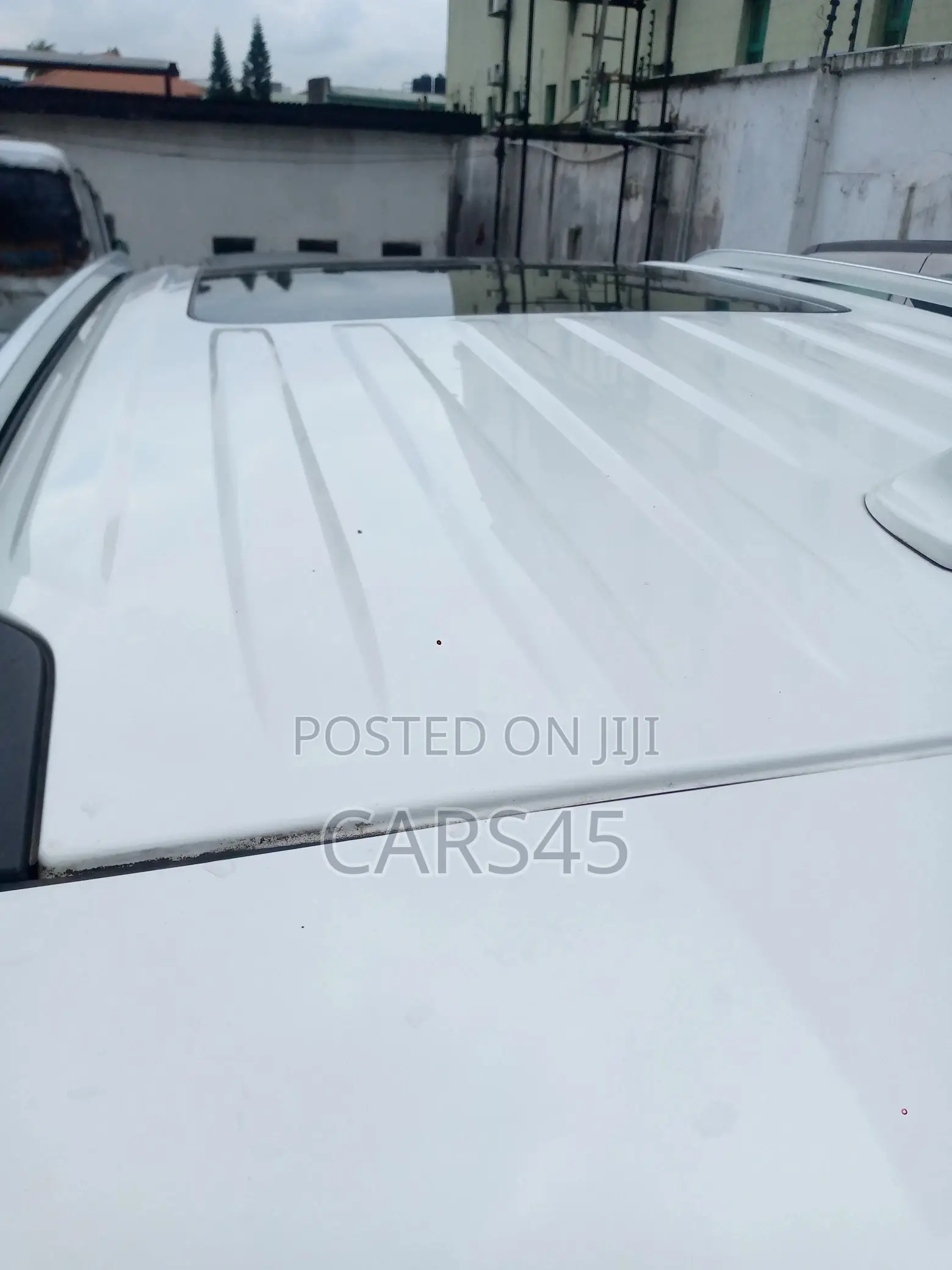Ford Explorer 2021 White