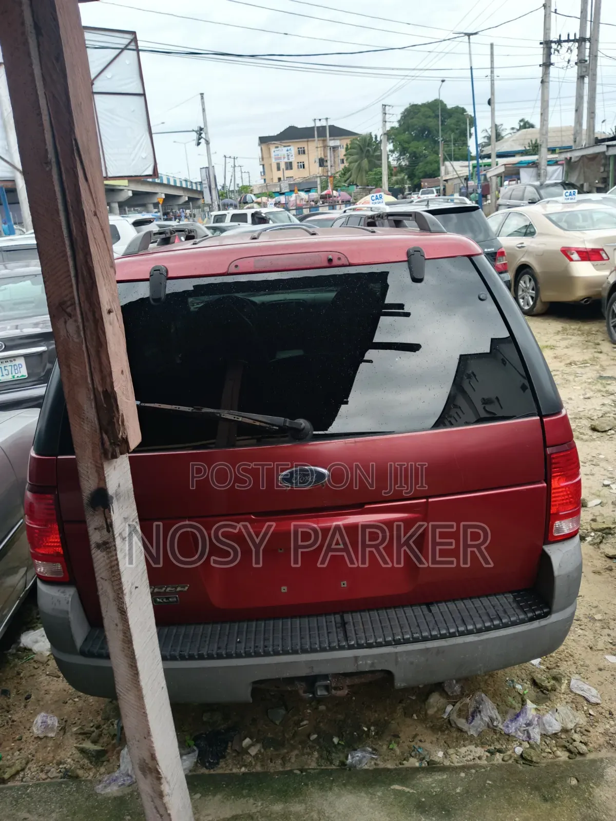 Ford Explorer XLT 2001 Red