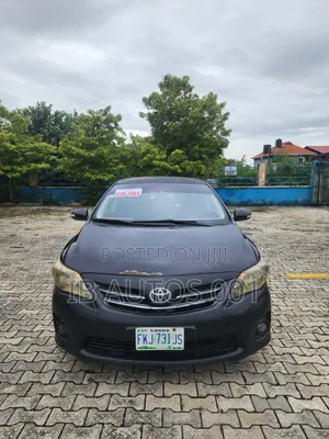 Toyota Corolla 2010 Black