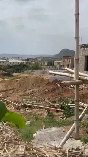 Land for Sales in Lifecamp