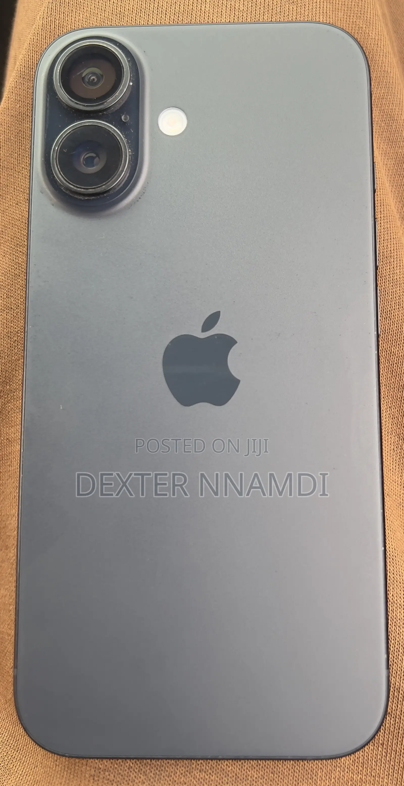 Apple iPhone 16 128 GB Gray