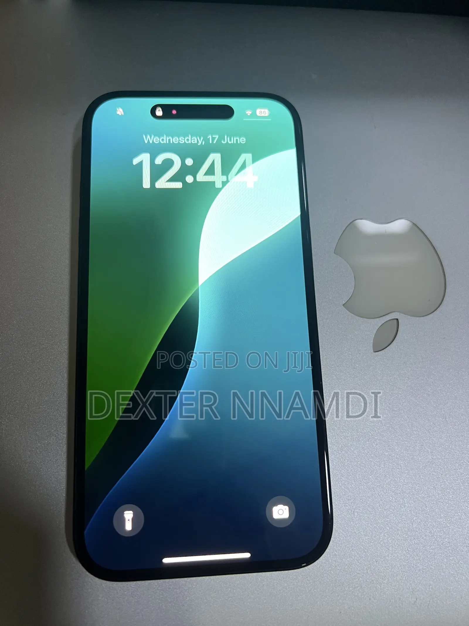 Apple iPhone 16 128 GB Gray