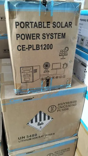 1.5kwh 1200w Cworth Solar Generator