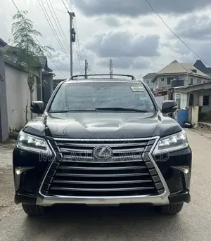 Lexus LX 2018 Black