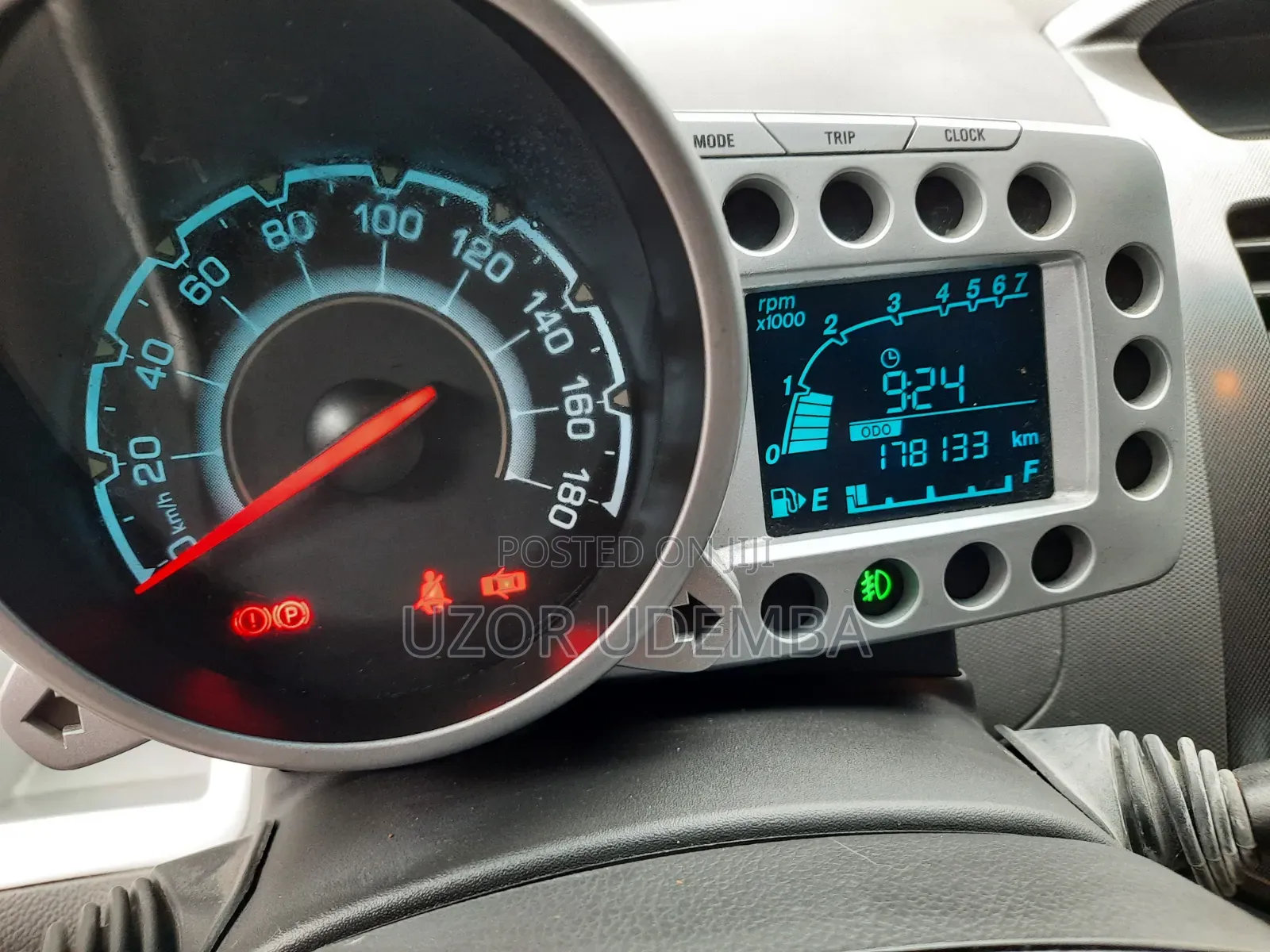 Chevrolet Spark 2012 Silver
