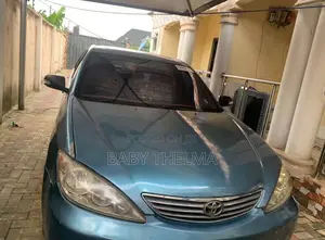 Toyota Camry LE 4dr Sedan (2.4L 4cyl 5A) 2009 Blue