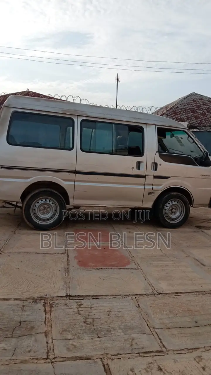 Mazda Bongo 2021 Beige