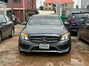 Mercedes-Benz C300 2015 Gray