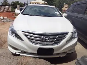 Hyundai Sonata 2013 White