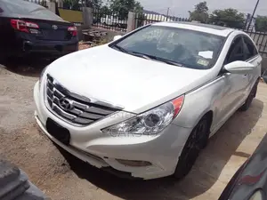 Hyundai Sonata 2013 White