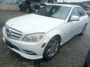 Mercedes-Benz C300 2010 White