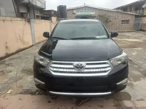 Toyota Highlander Limited 2012 Black