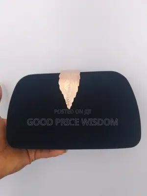 Black Hand Bag
