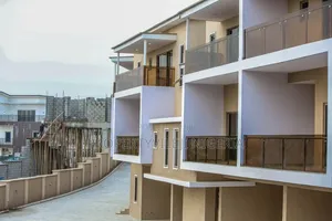 4bdrm Duplex in Guzape District for sale
