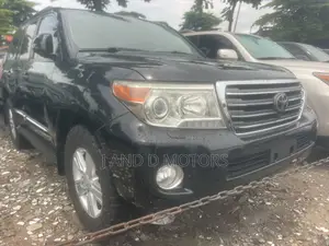 Toyota Land Cruiser 2015 Black
