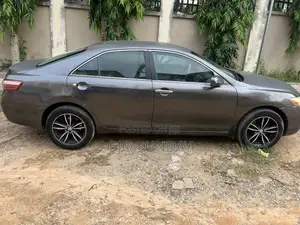 Toyota Camry 2.4 LE 2008 Gray