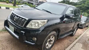 Toyota Land Cruiser Prado 2010 Black