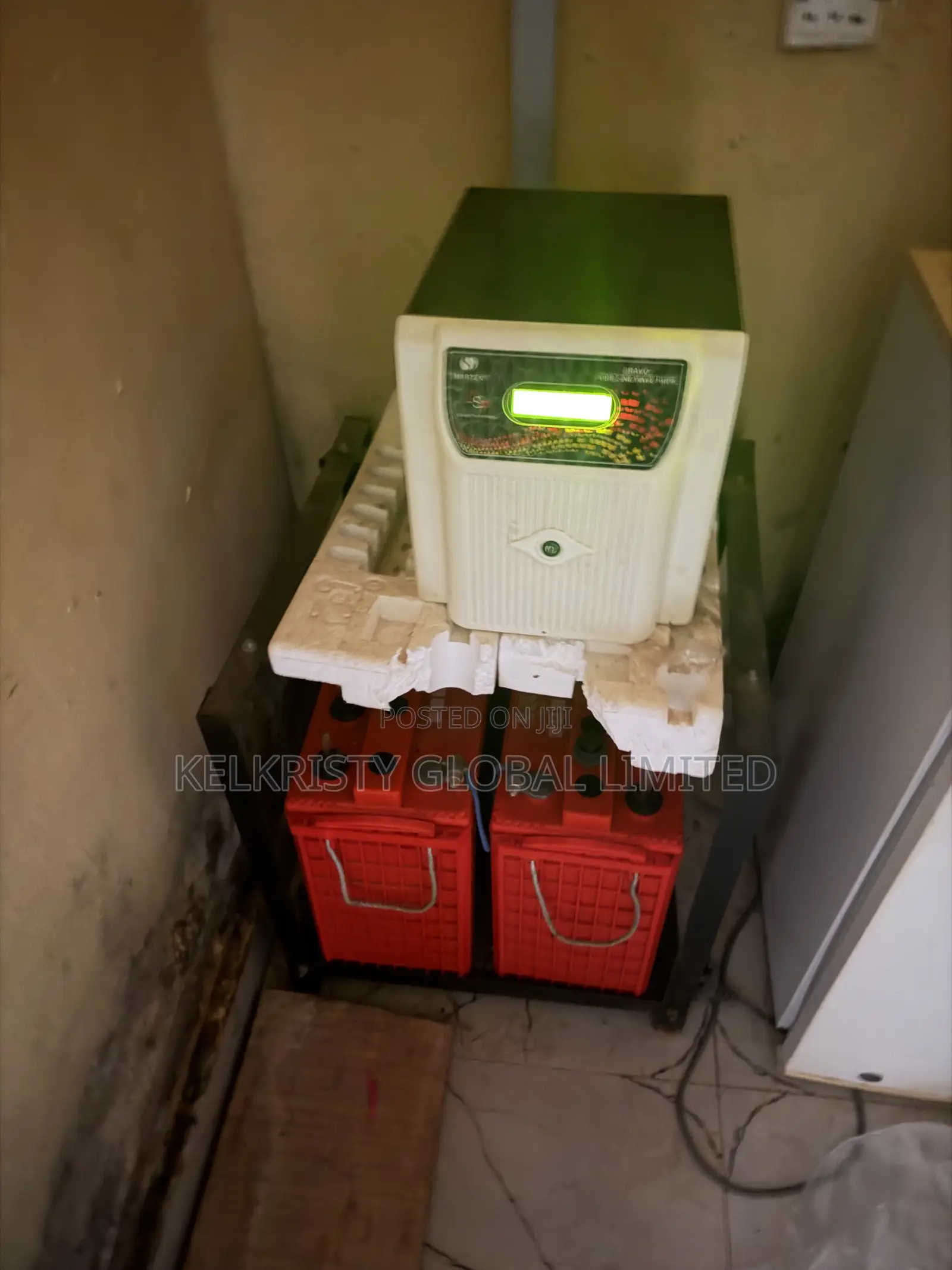 Inverter and Batteries