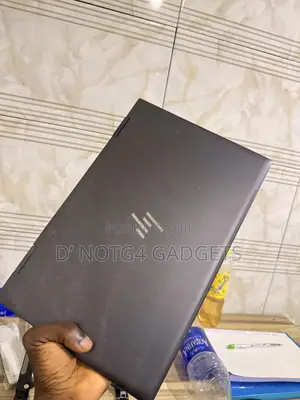 Laptop HP Envy 15 16GB AMD Ryzen 7 SSD 512GB