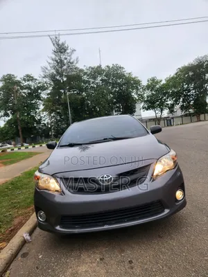 Toyota Corolla LE 4dr Sedan (1.8L 4cyl 4A) 2011 Gray