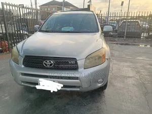 Toyota RAV4 2008 Silver