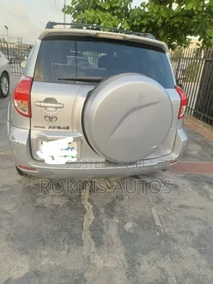 Toyota RAV4 2008 Silver