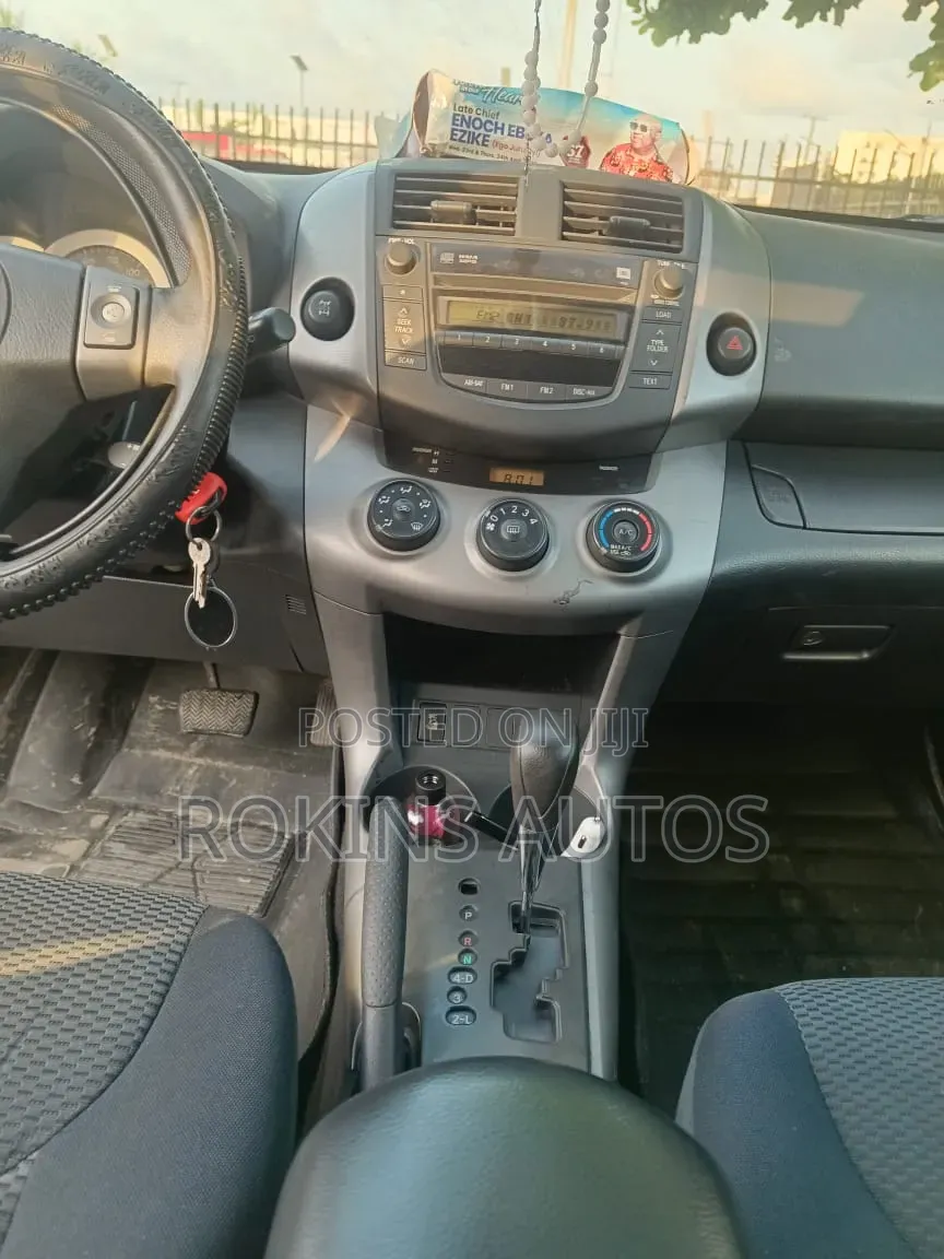 Toyota RAV4 2008 Silver