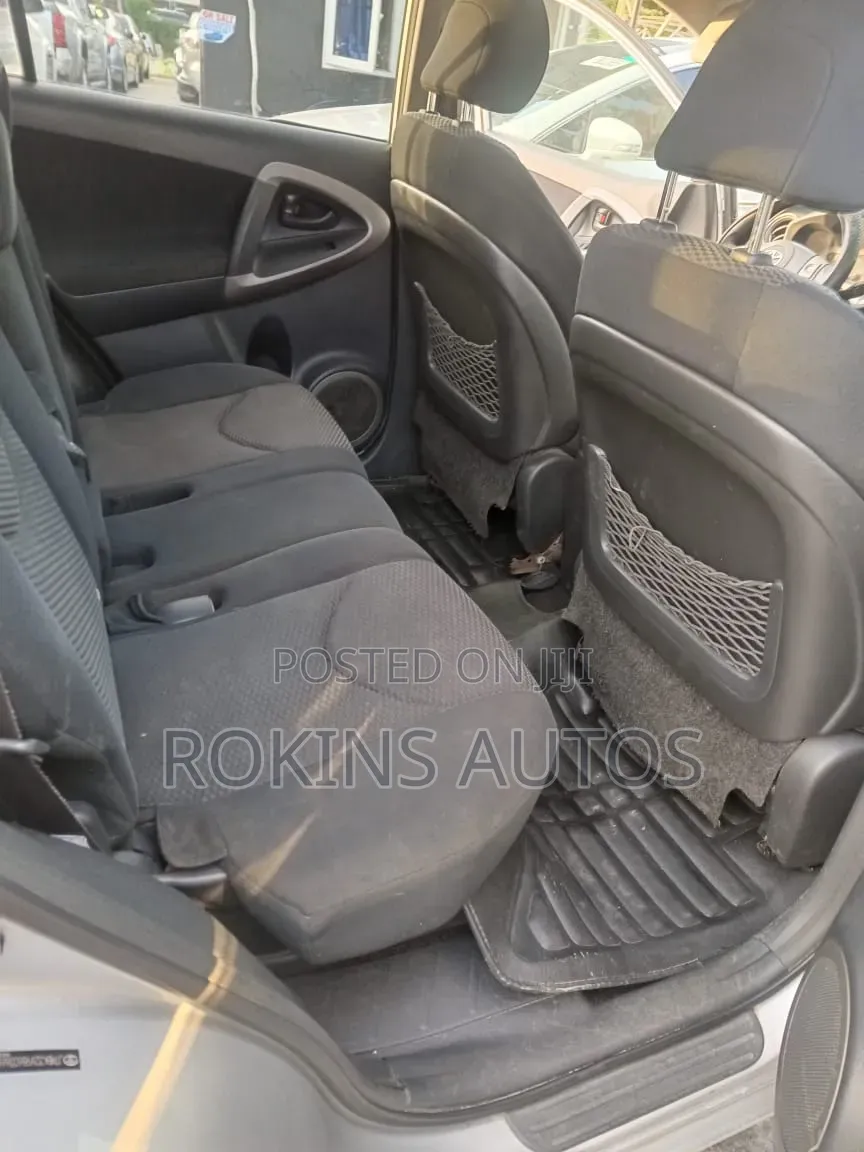 Toyota RAV4 2008 Silver