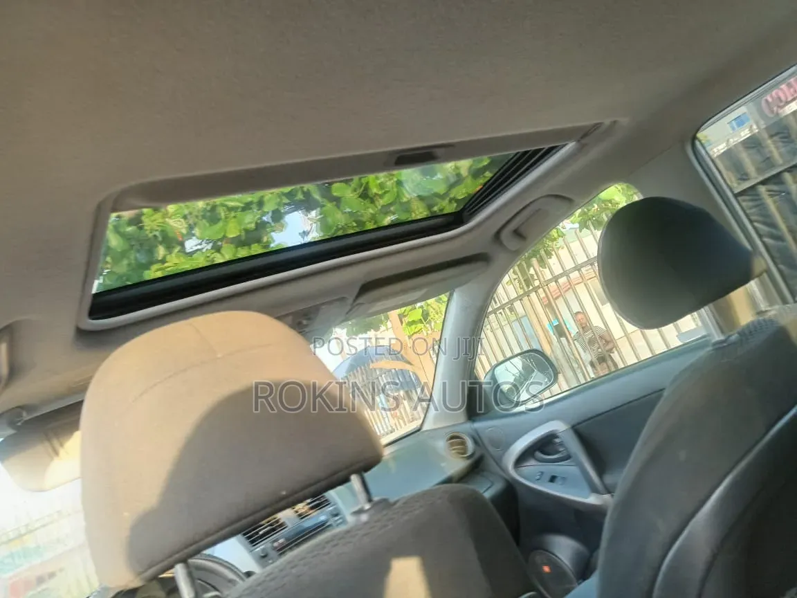 Toyota RAV4 2008 Silver