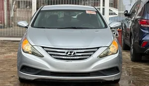 Hyundai Sonata GLS 4dr Sedan (2.4L 4cyl 6A) 2014 Silver