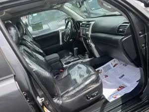 Toyota 4-Runner 2010 Gray