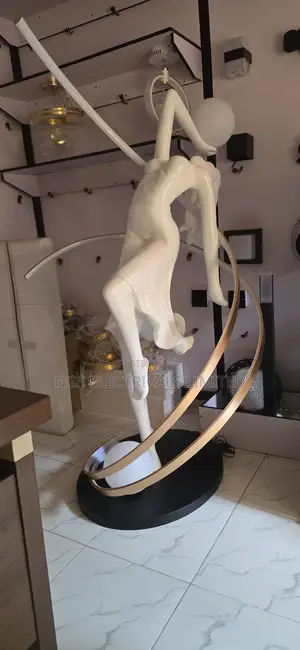 Humanoid Luxury Statue Light