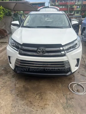 Toyota Highlander 2019 White