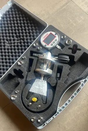 Wika Hand Pressure Pump