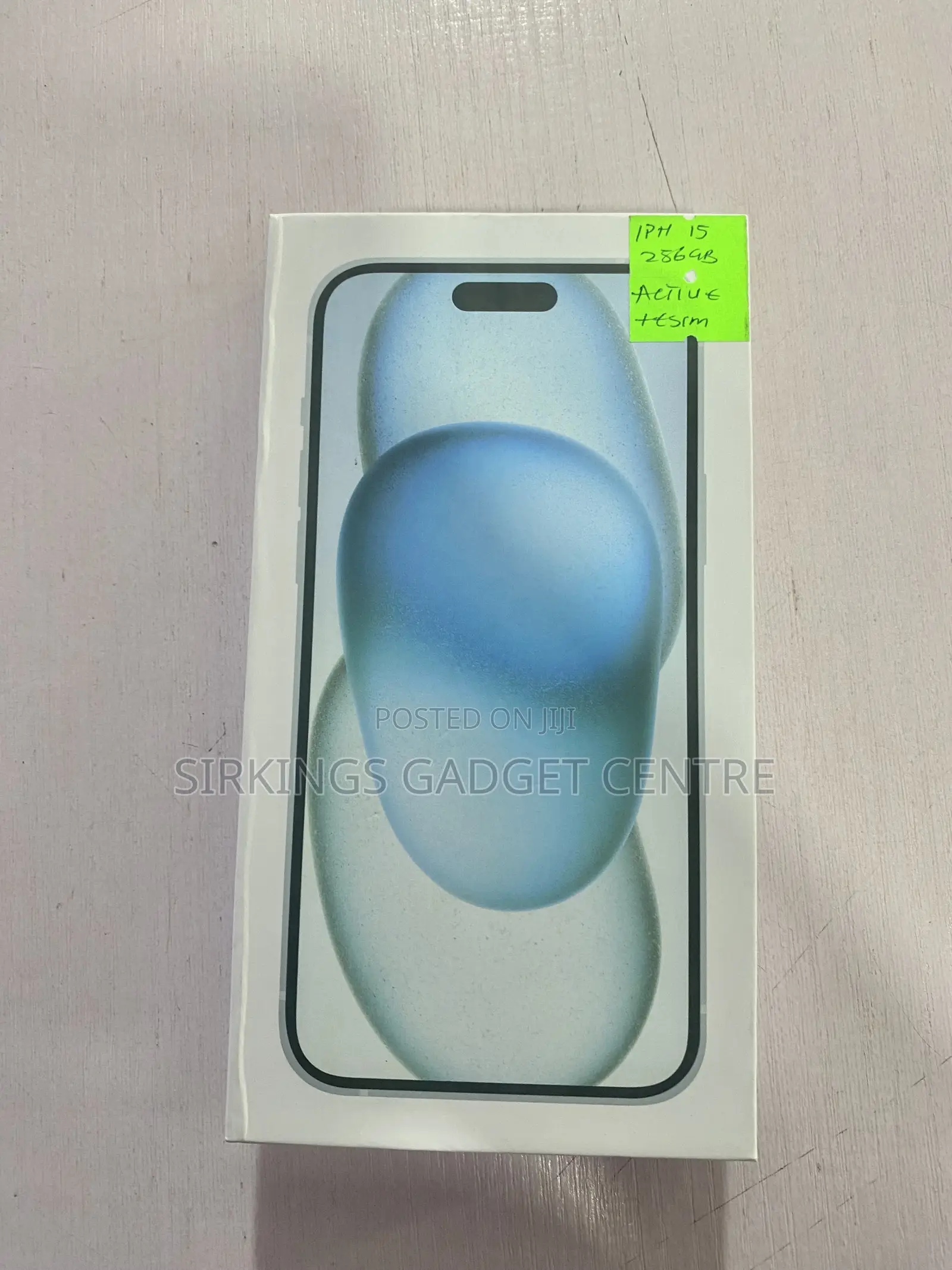 New Apple iPhone 15 256 GB Blue