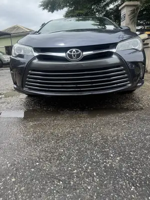 Toyota Camry LE 4dr Sedan (2.5L 4cyl 6A) 2016 Blue