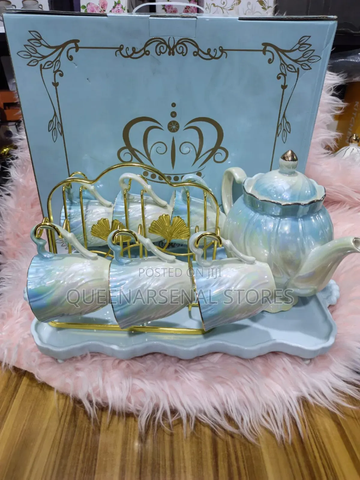 Tea Set Plus Hanger