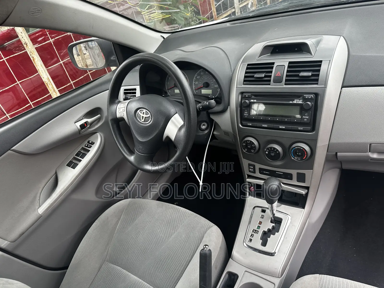 Toyota Corolla 2013 White