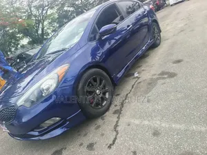Kia Cerato 2014 Blue