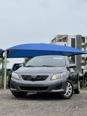 Toyota Corolla Base 4dr Sedan (1.8L 4cyl 5M) 2011 Gray