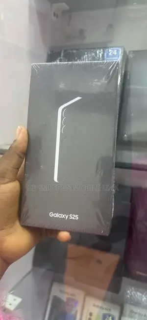 New Samsung Galaxy S25 256 GB Black