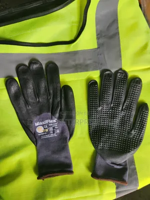 Maxiflex Glove