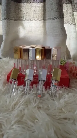 Premium Hydrating Lip Oils High-Shine Lip Glosses