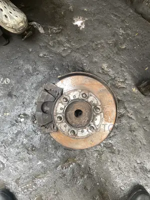 Front Hub Hummer Bus