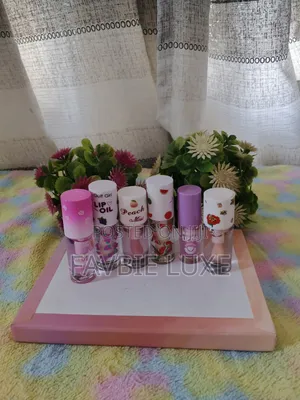 Premium Hydrating Lip Oils High-Shine Lip Glosses